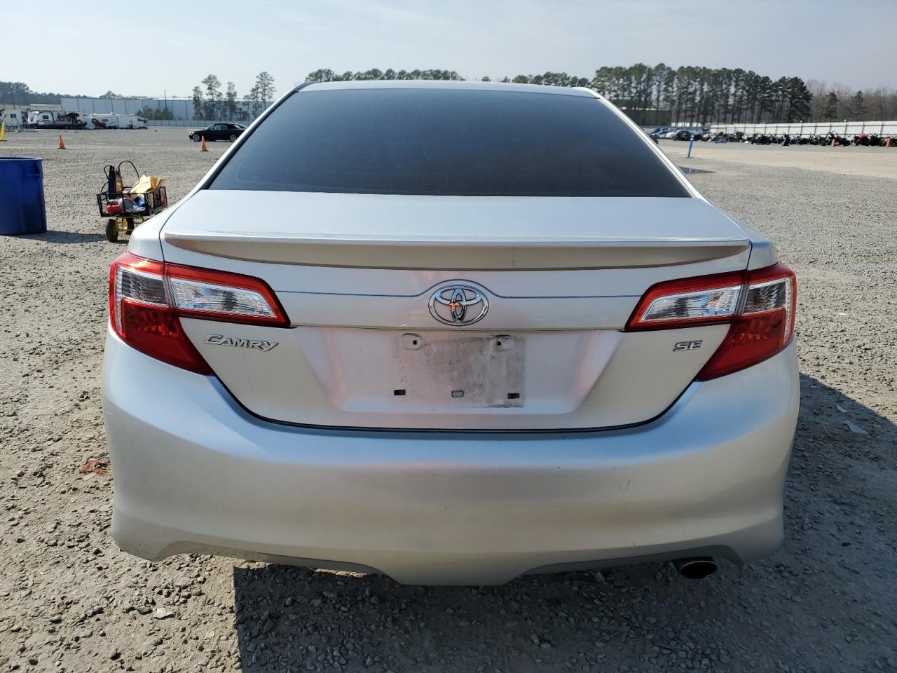 2012 Toyota Camry - Image 6