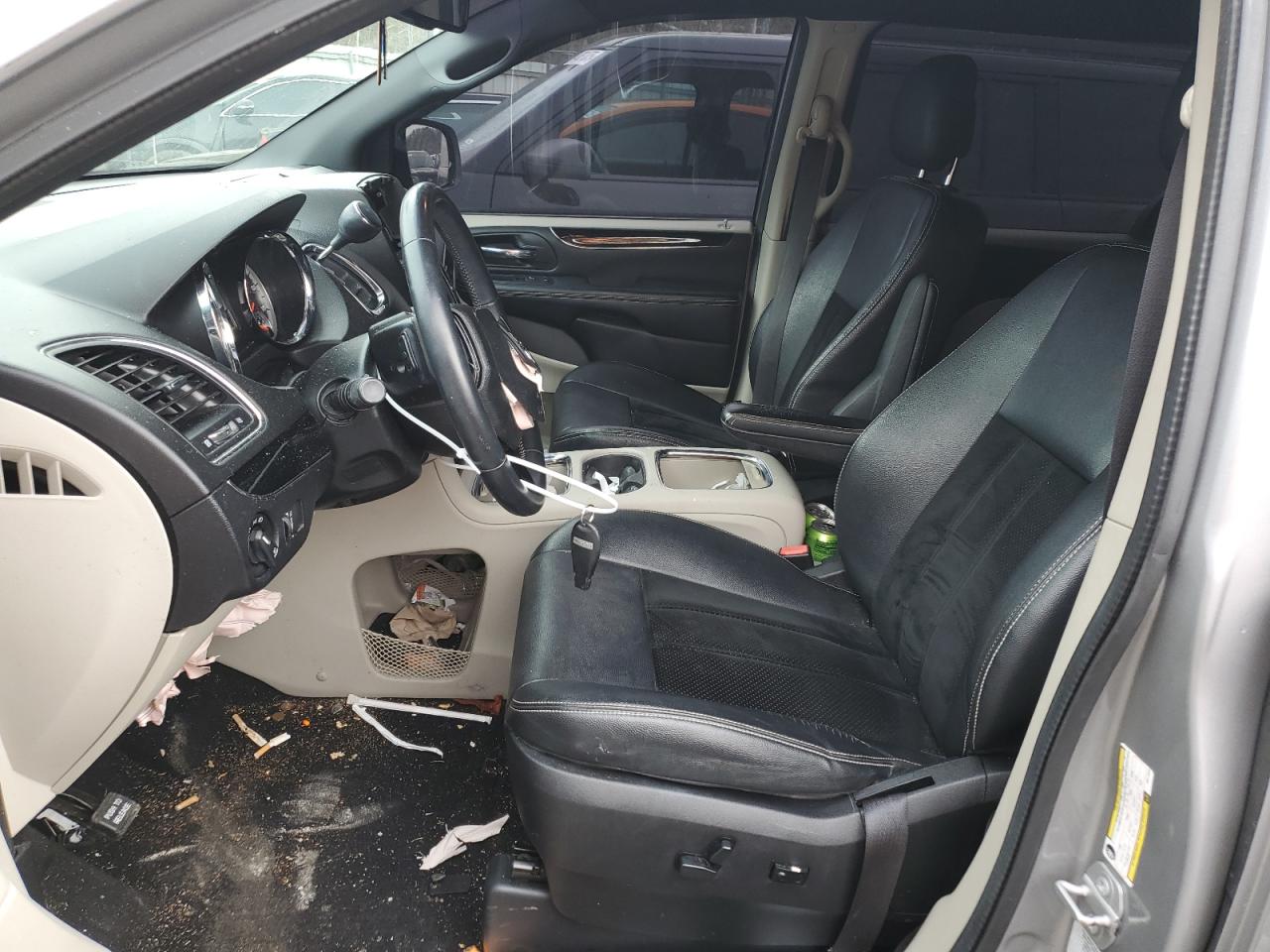 2016 Dodge Caravan - Image 7