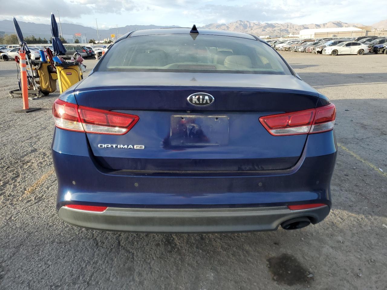 2016 Kia Optima - Image 6