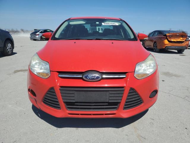 Sedans FORD FOCUS 2014 Red