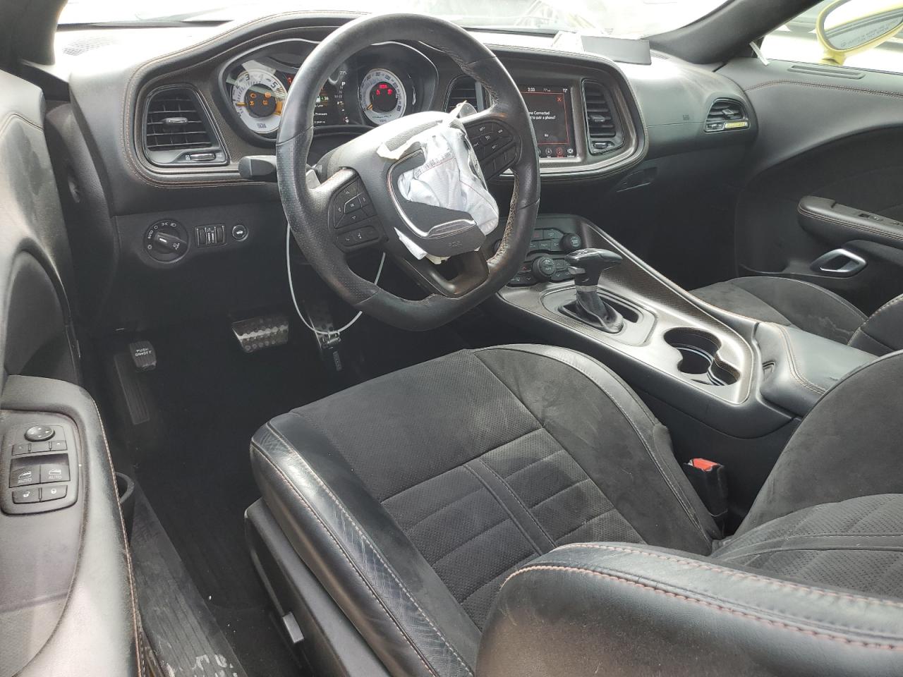 2020 Dodge Challenger - Image 8