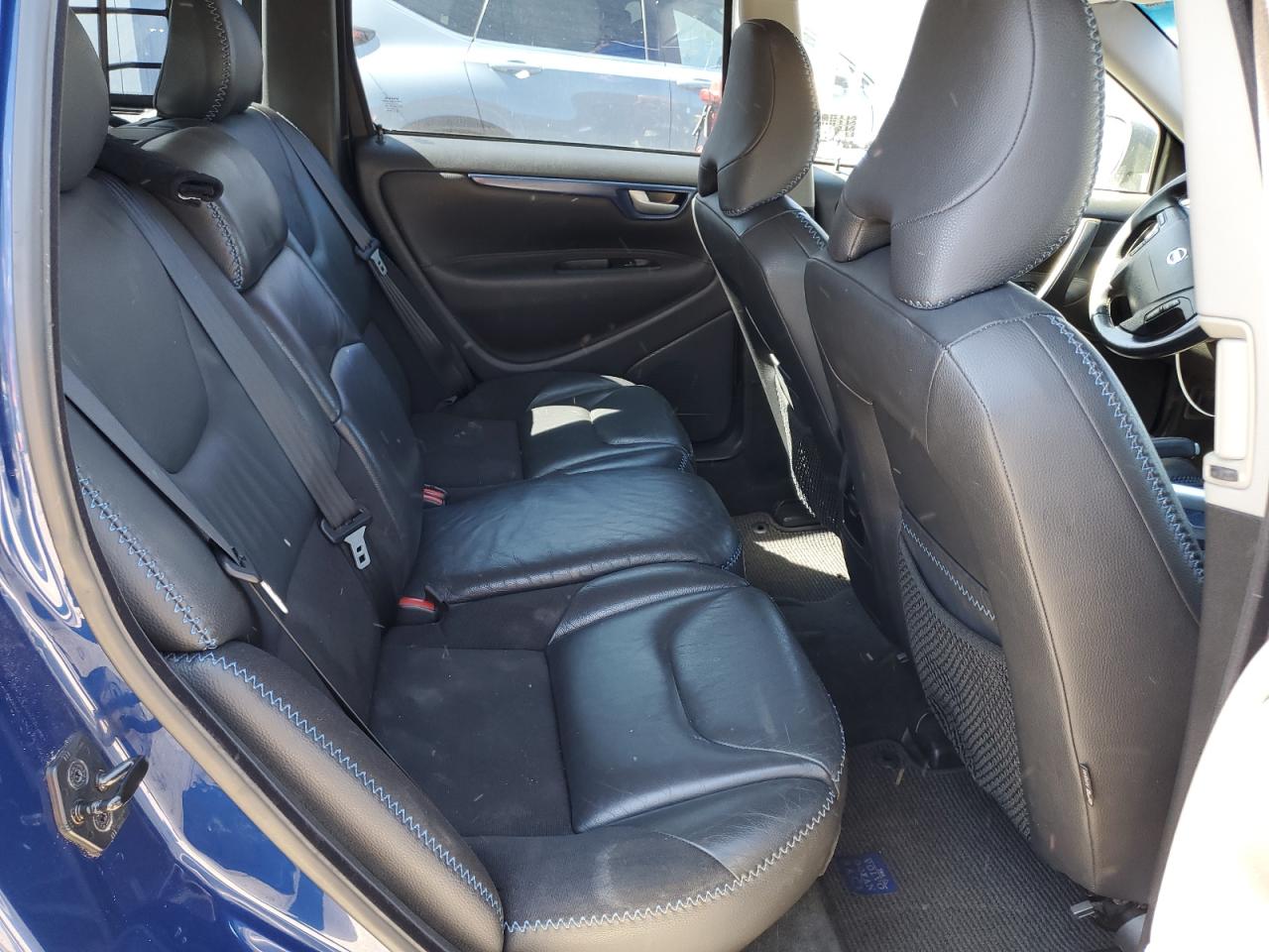2006 Volvo XC70 - Image 10