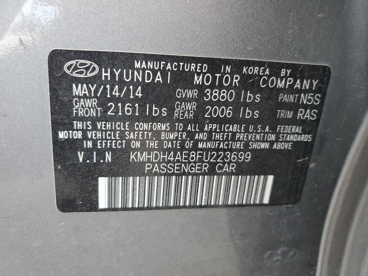 2015 Hyundai Elantra - Image 13