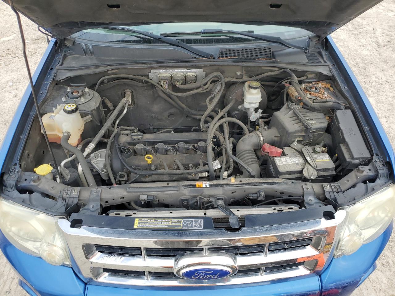 2012 Ford Escape - Image 12