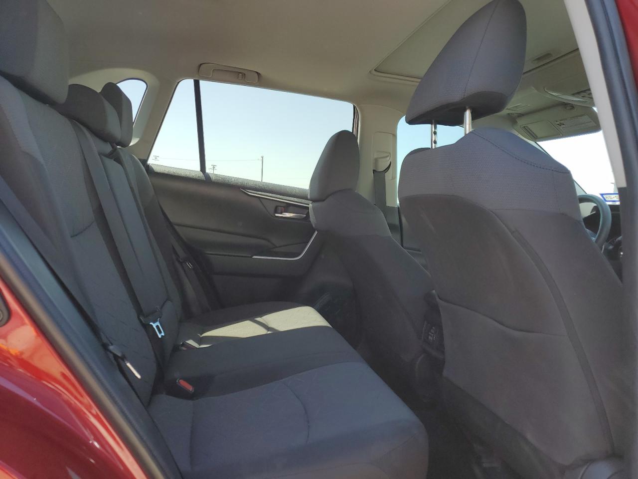 2020 Toyota RAV 4 - Image 10