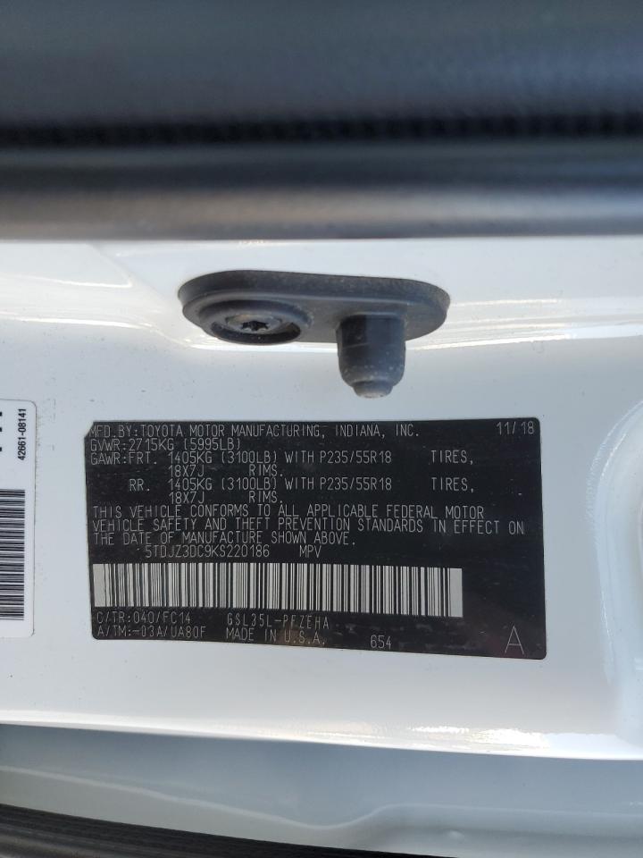 2019 Toyota Sienna - Image 13