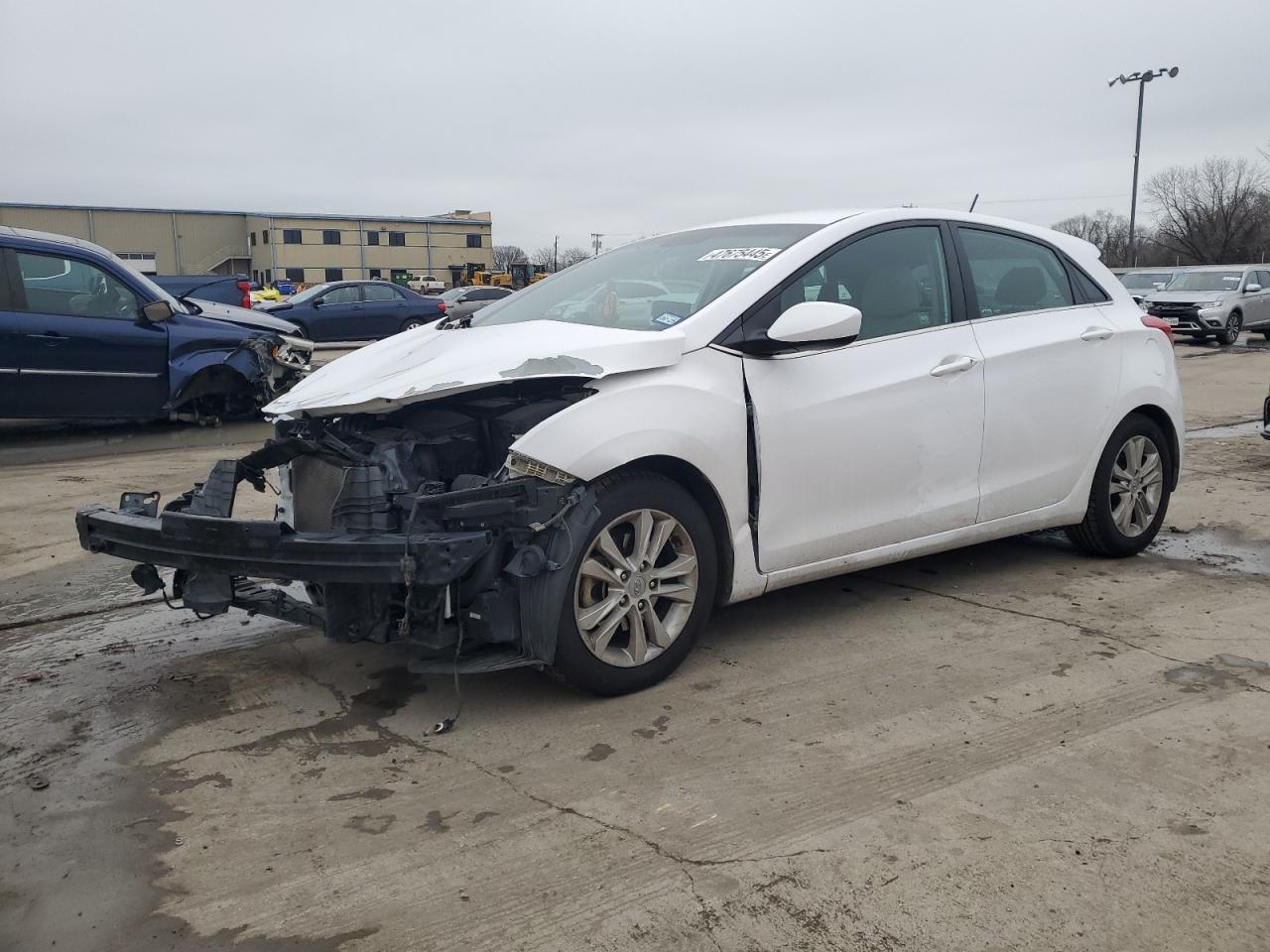 2015 Hyundai Elantra - Image 1
