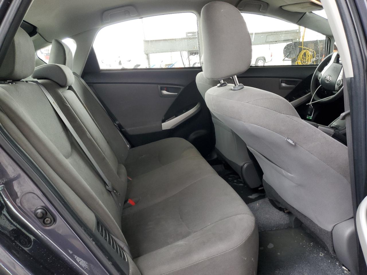2014 Toyota Prius - Image 10