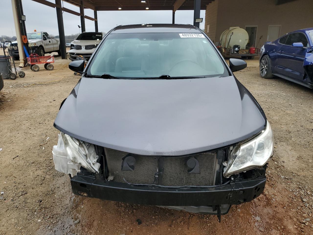 2014 Toyota Camry - Image 5