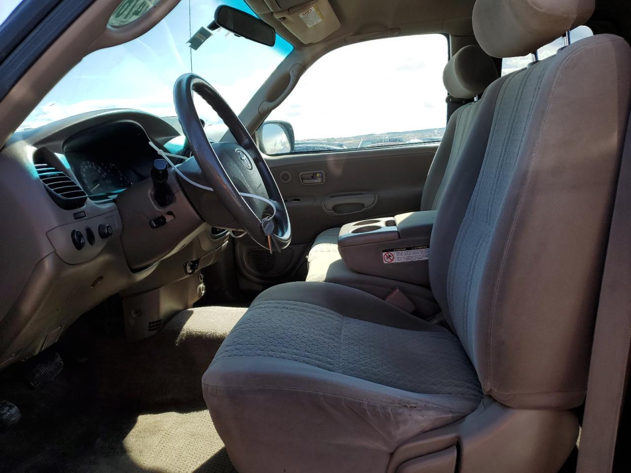 2004 Toyota Tundra - Image 7
