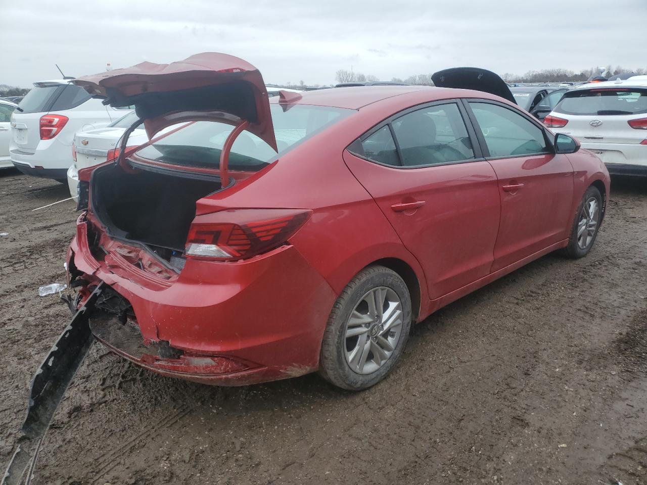 2019 Hyundai Elantra - Image 3