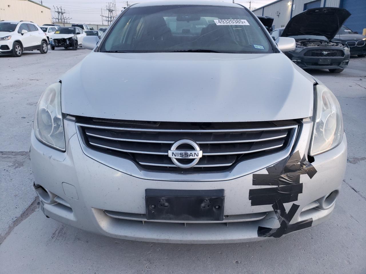 2012 Nissan Altima - Image 5