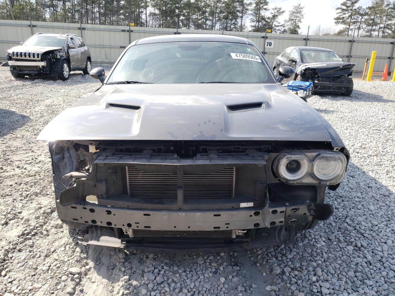 2019 Dodge Challenger - Image 5