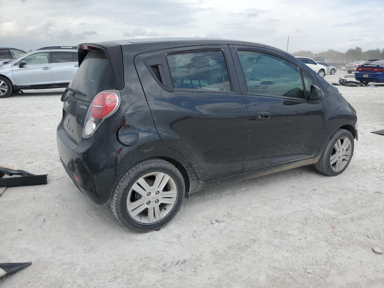 2015 Chevrolet Spark - Image 3