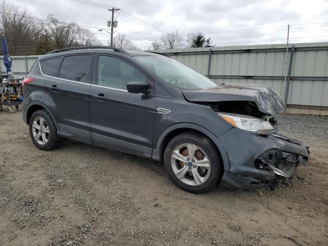  FORD ESCAPE 2015 Czarny