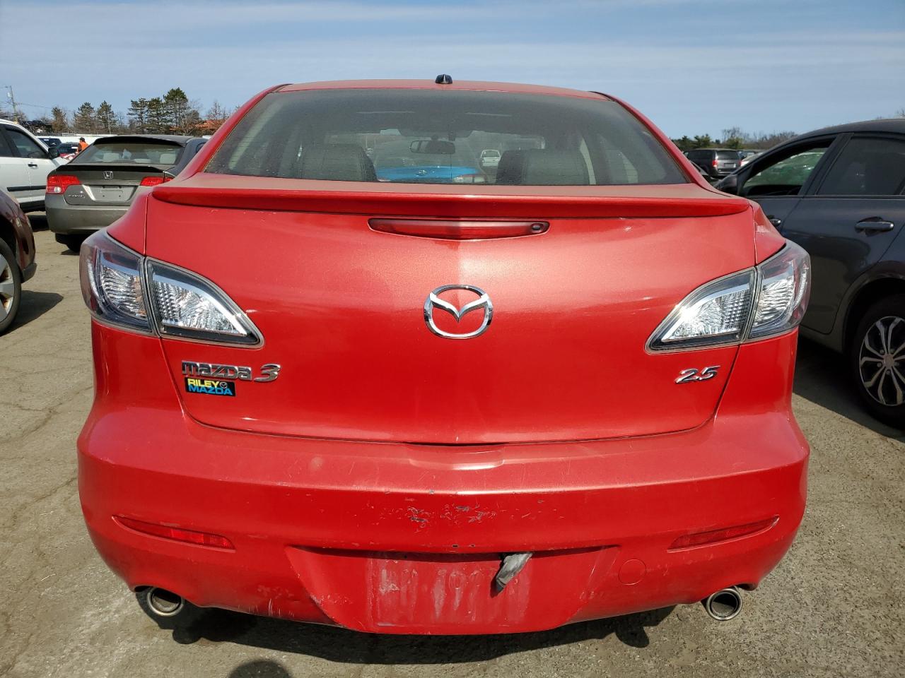 2013 Mazda 3 - Image 6