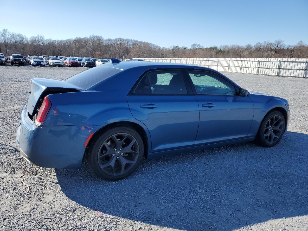 2021 Chrysler 300 - Image 3