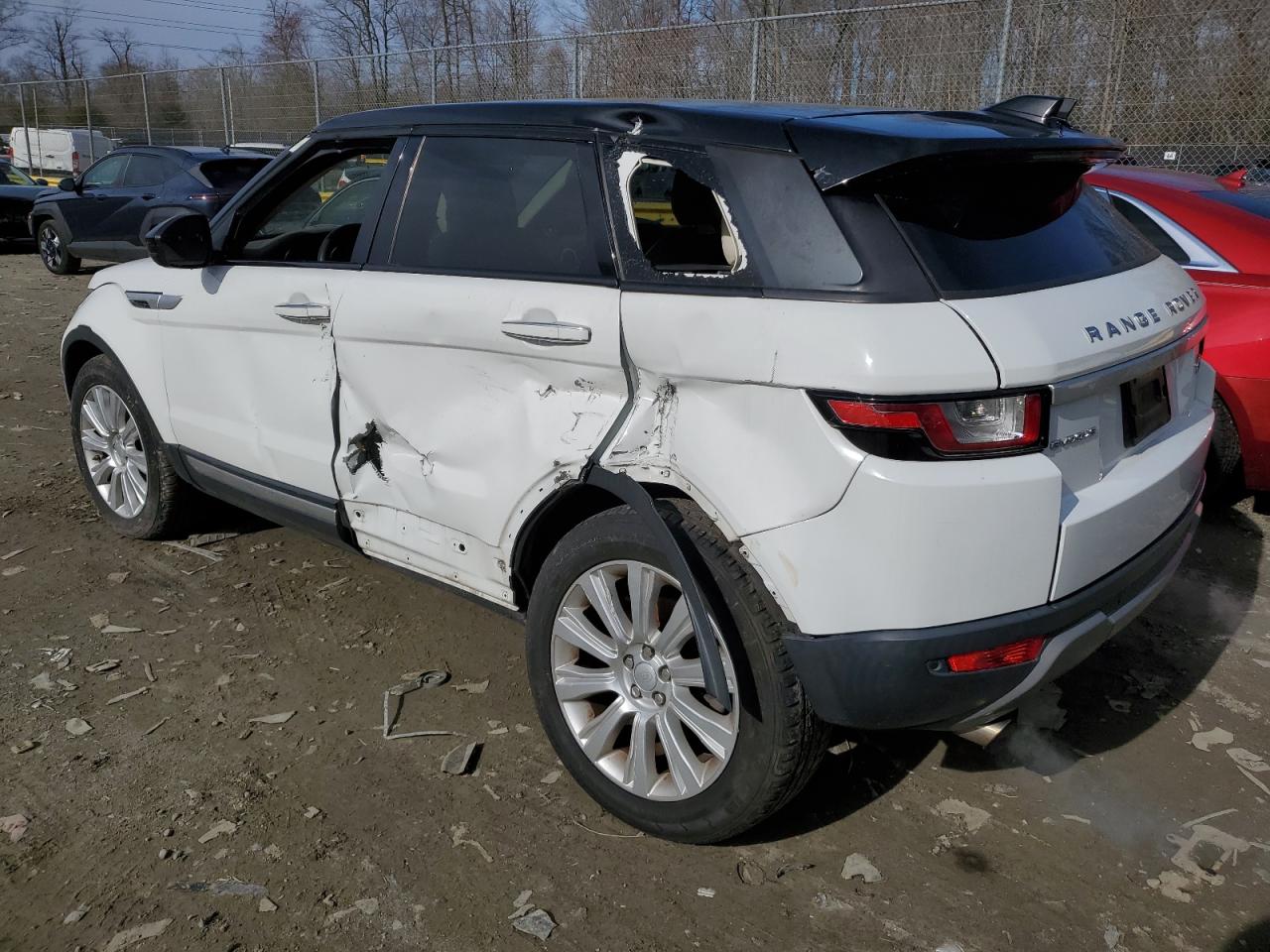 2017 Land Rover Range Rover - Image 2
