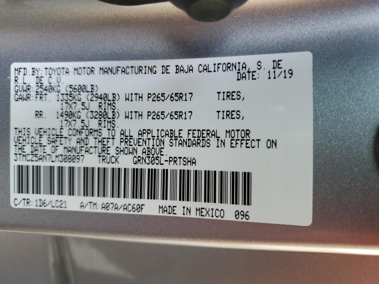 2020 Toyota Tacoma - Image 14