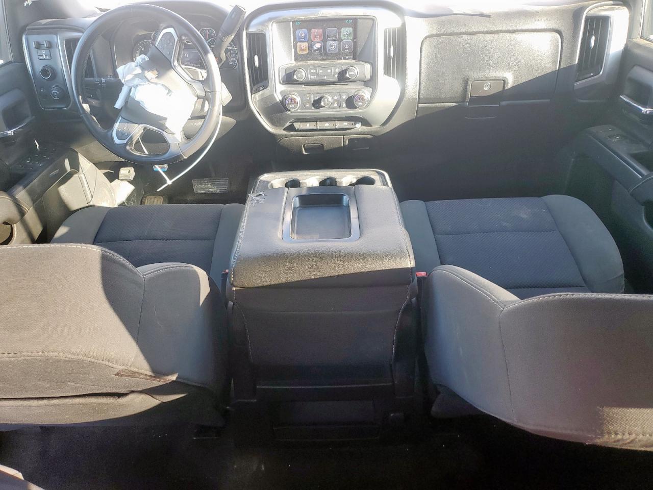 2017 Chevrolet Silverado - Image 8
