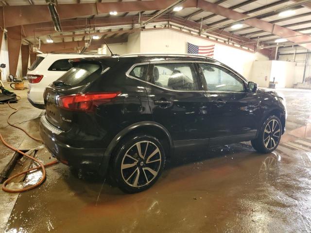  NISSAN ROGUE 2017 Czarny