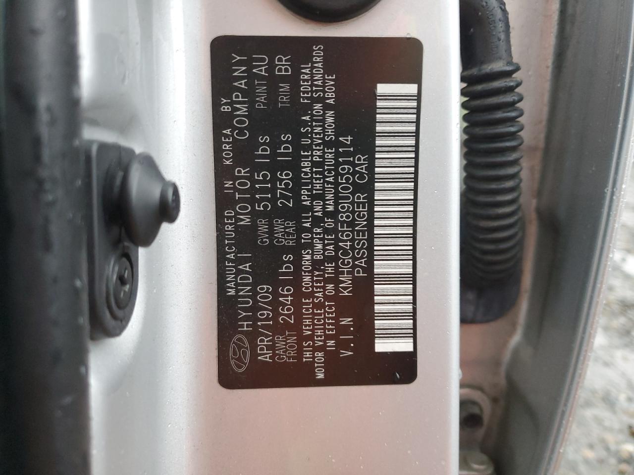 2009 Hyundai Genesis - Image 12