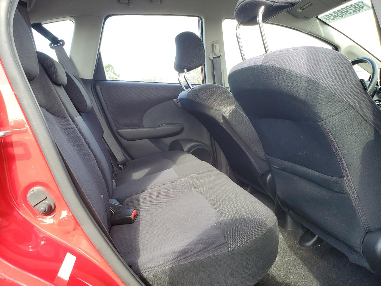 2012 Honda Fit - Image 10