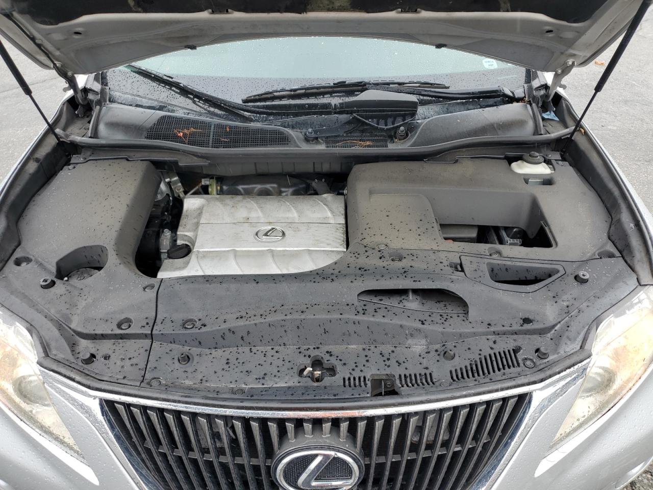 2010 Lexus RX - Image 13