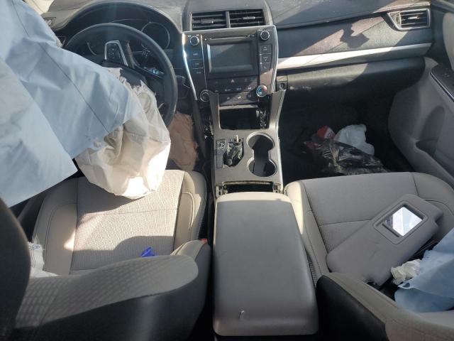  TOYOTA CAMRY 2017 Серебристый