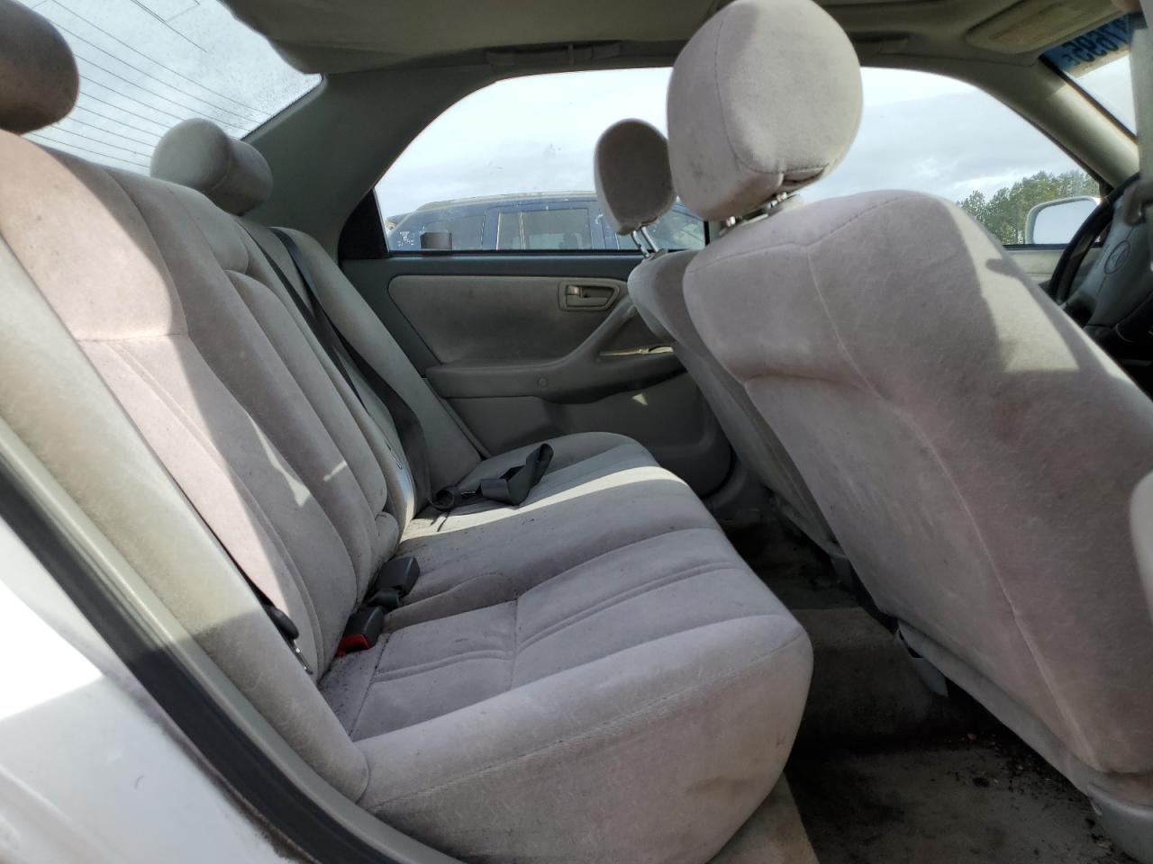 1999 Toyota Camry - Image 10