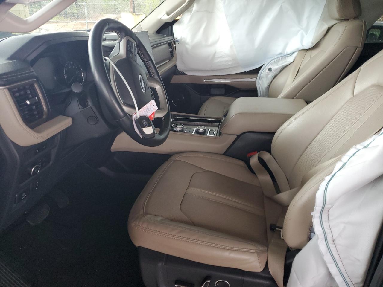 2022 Ford Expedition - Image 7