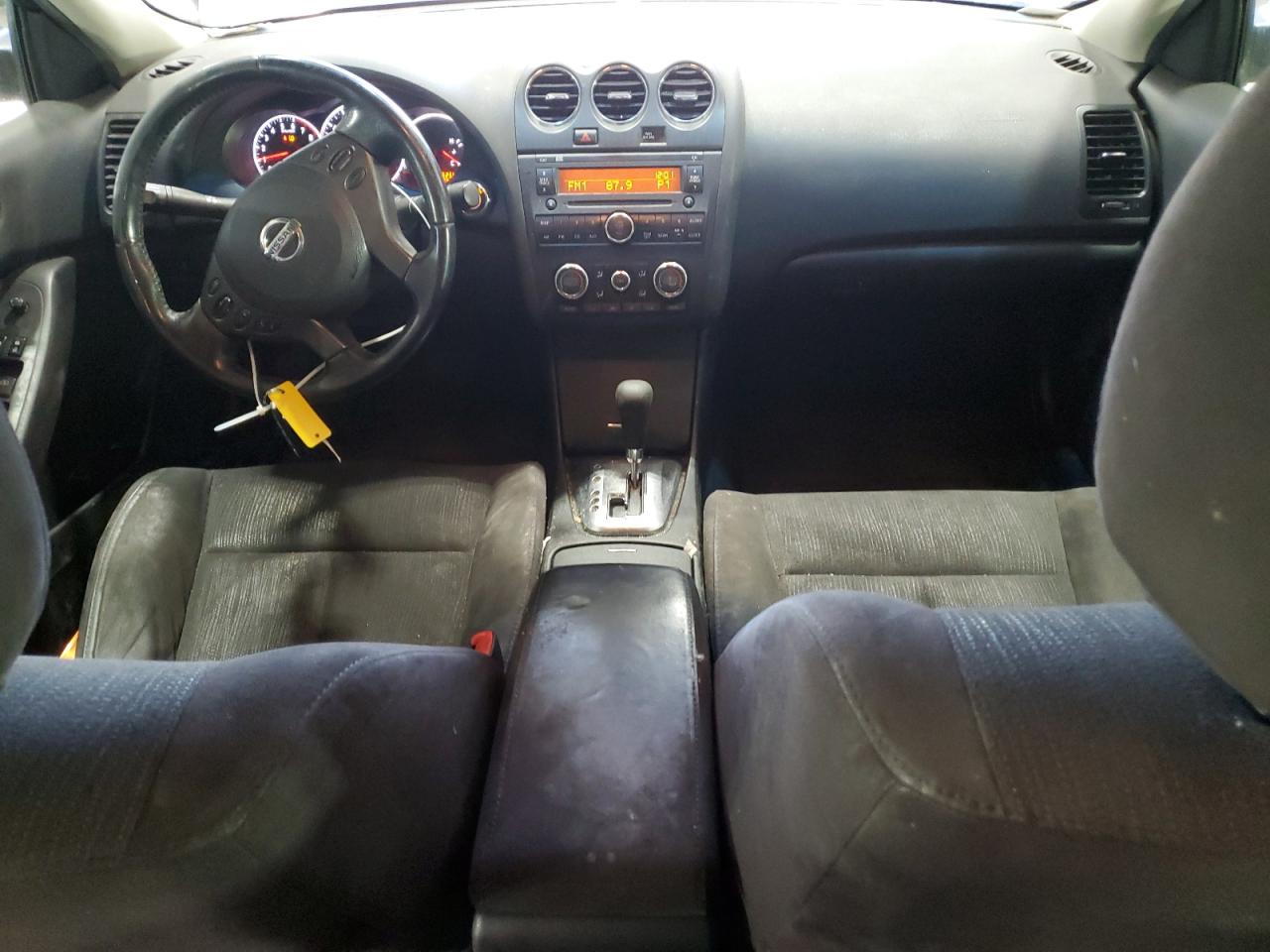 2012 Nissan Altima - Image 8