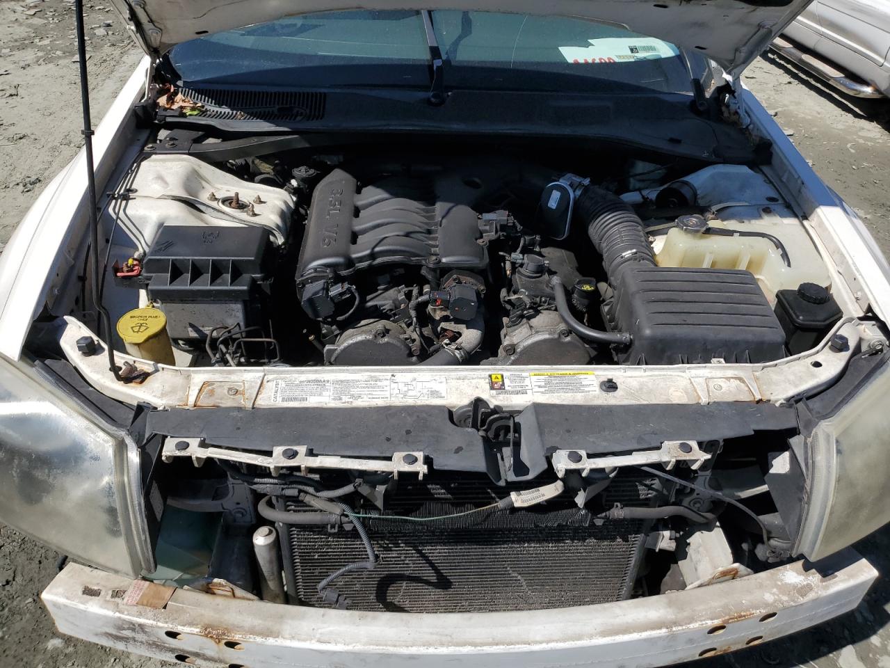 2007 Dodge Magnum Sxt VIN: 2D4FV47V47H735075 Lot: 48998215