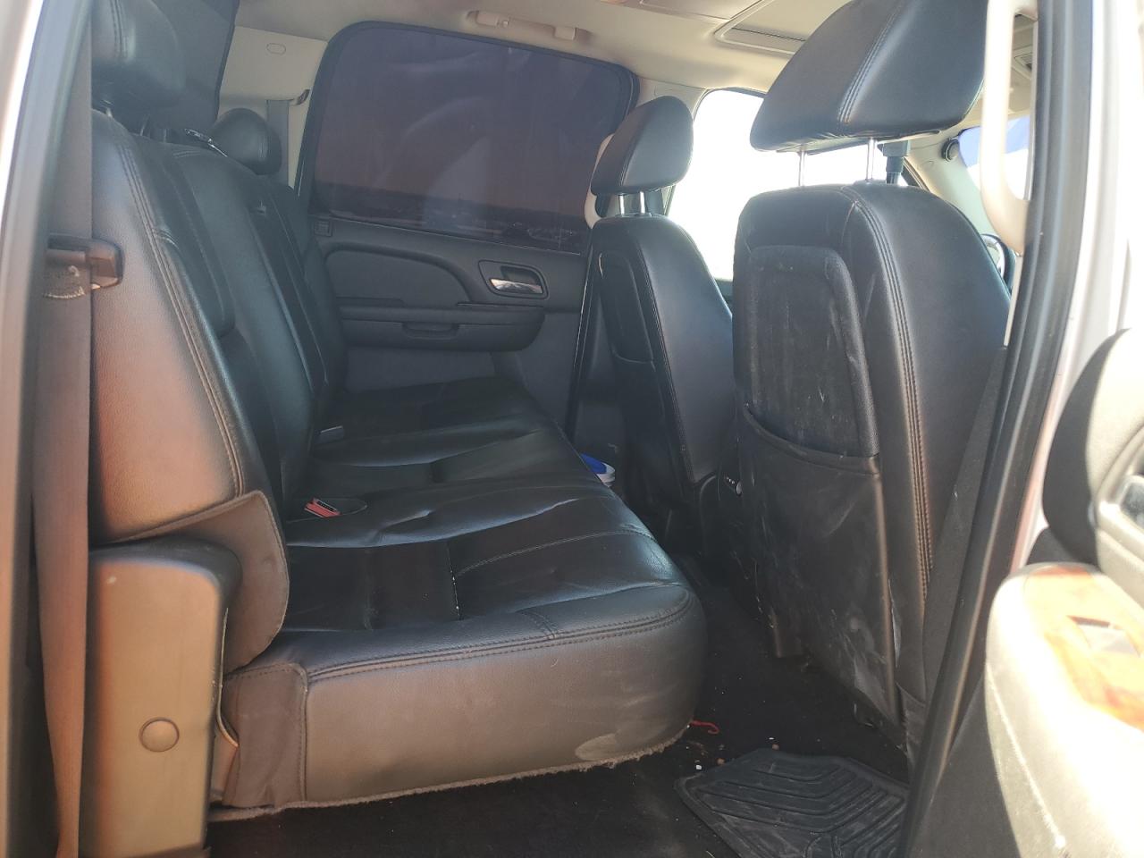 2009 Chevrolet Silverado - Image 10