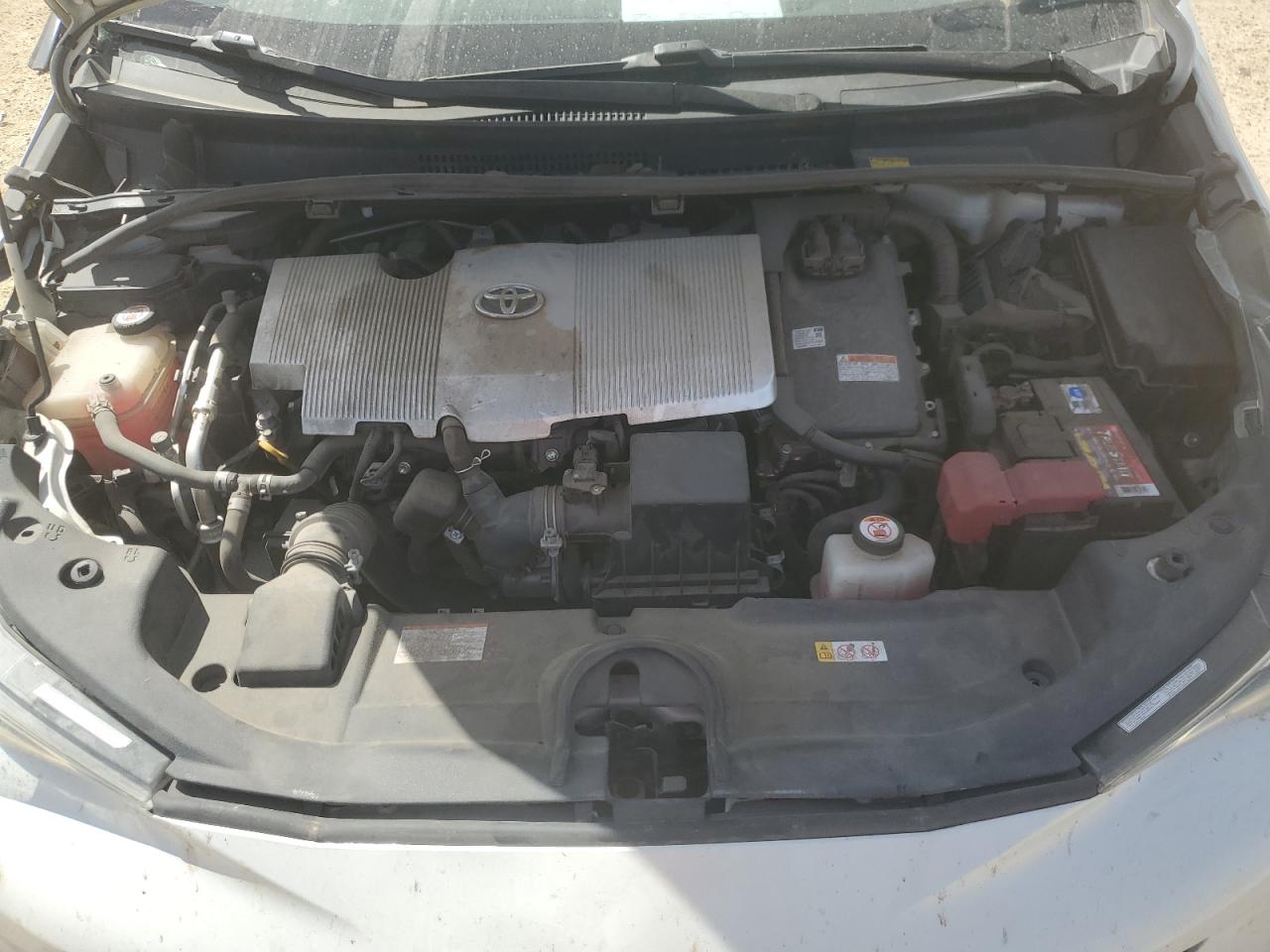 2018 Toyota Prius - Image 11