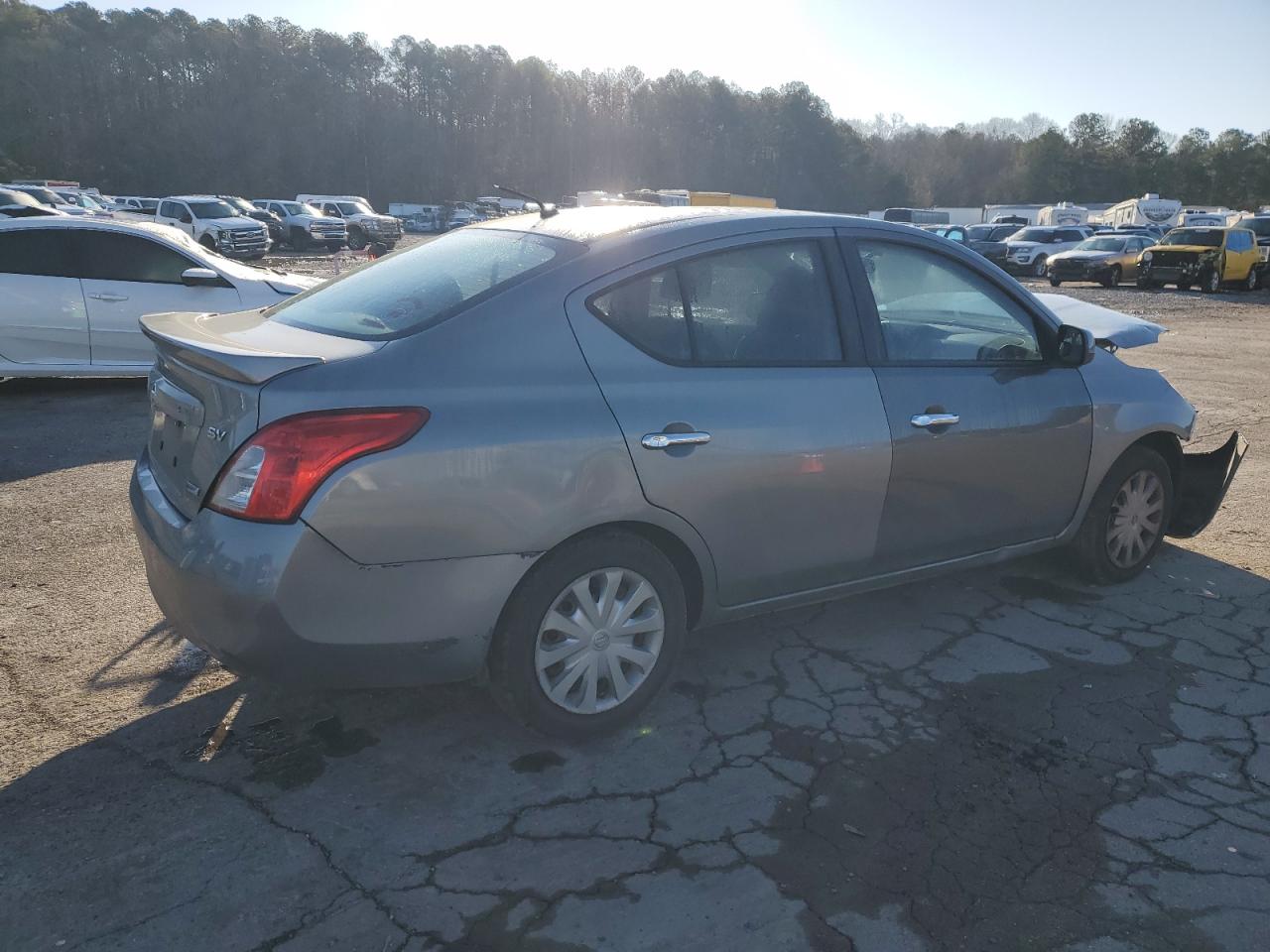 2013 Nissan Versa - Image 3