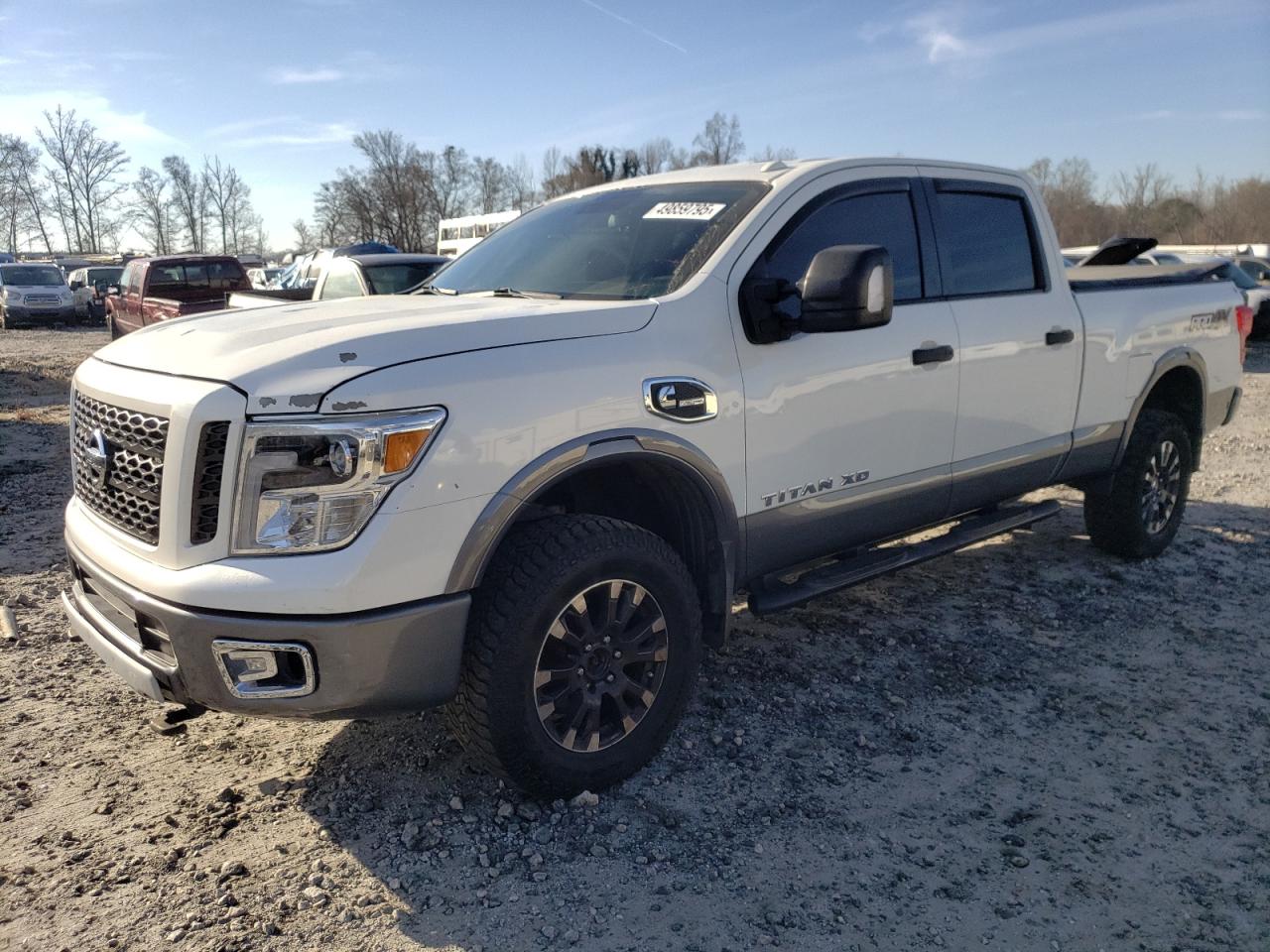 2017 Nissan Titan Xd Sl for Sale in Spartanburg, SC - Minor Dent/Scratches
