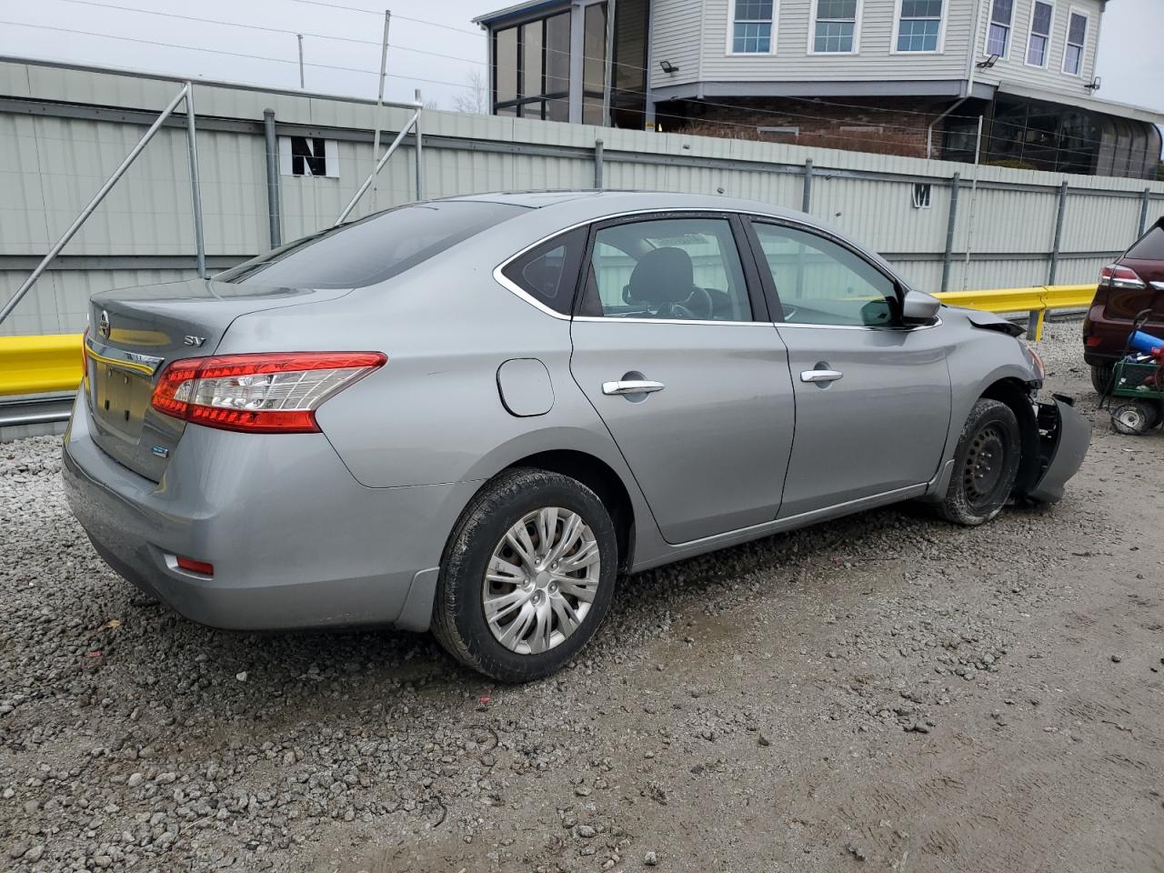 2014 Nissan Sentra - Image 3