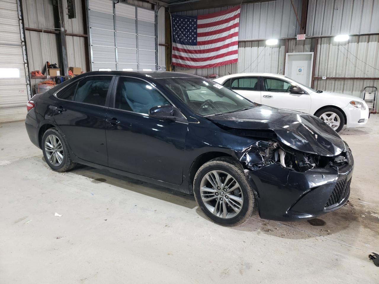 2015 Toyota Camry - Image 4