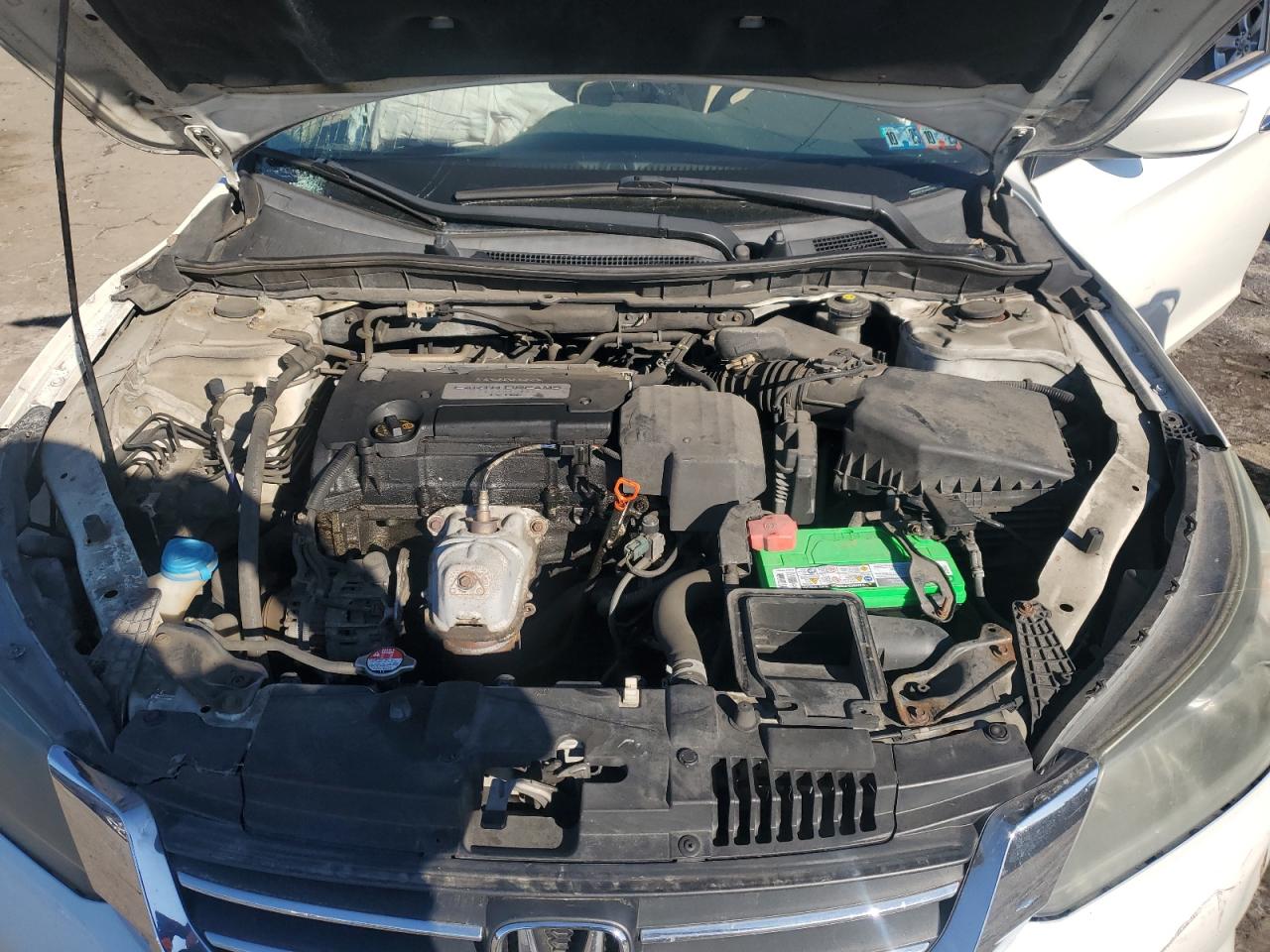 2013 Honda Accord - Image 12