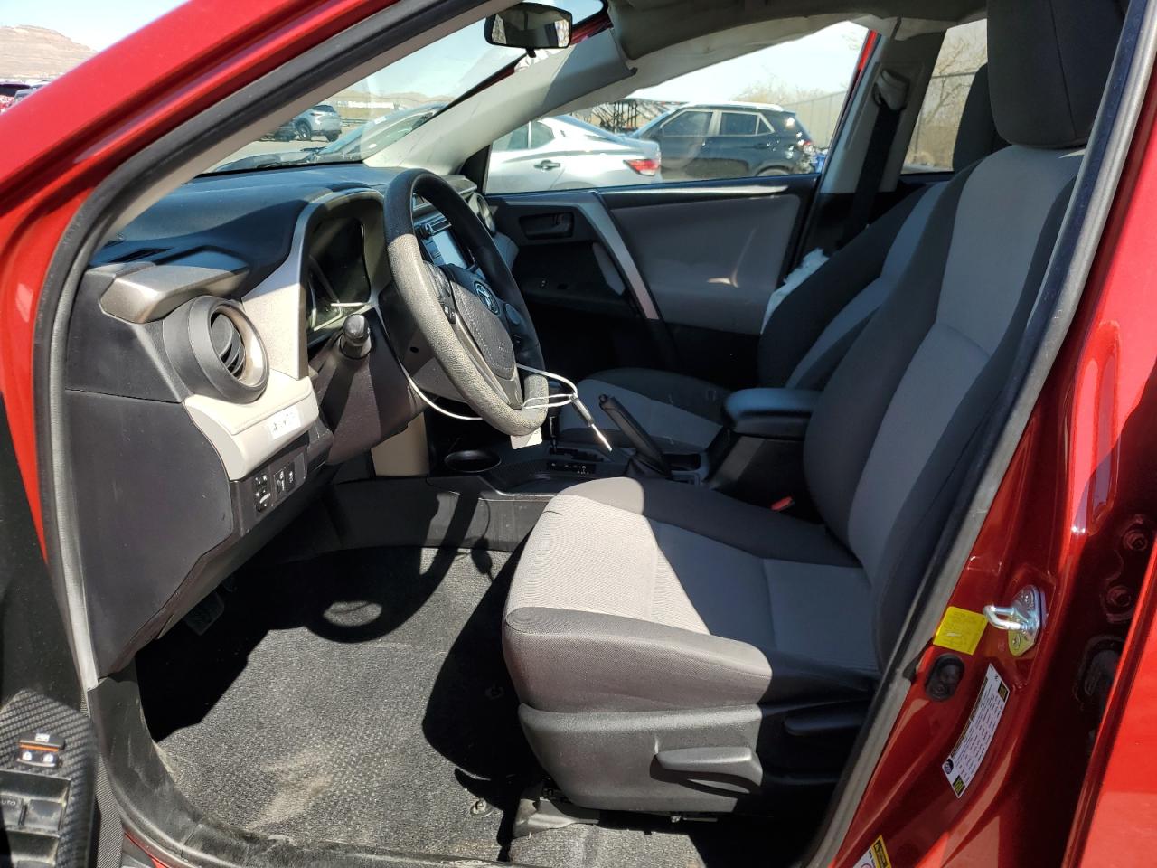 2015 Toyota RAV 4 - Image 7