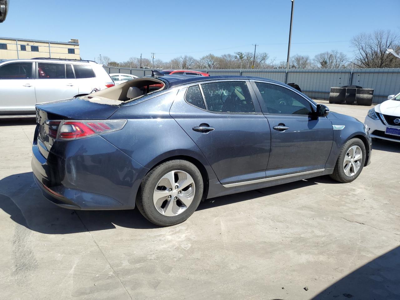 2015 Kia Optima - Image 3