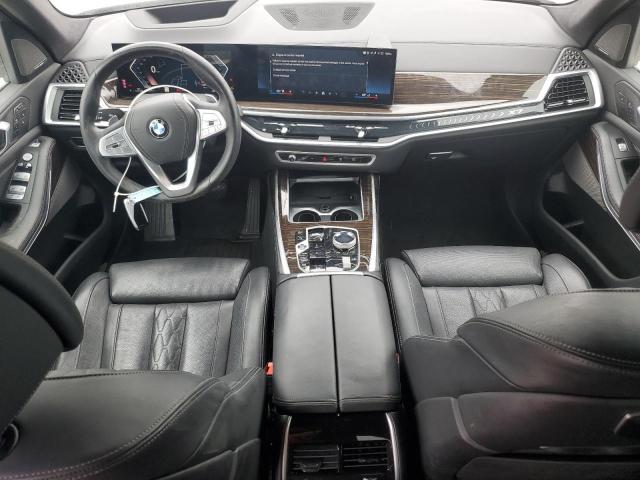  BMW X7 2024 Biały