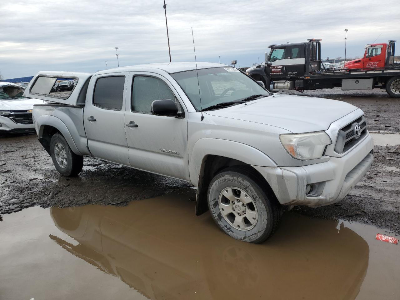 2013 Toyota Tacoma - Image 4