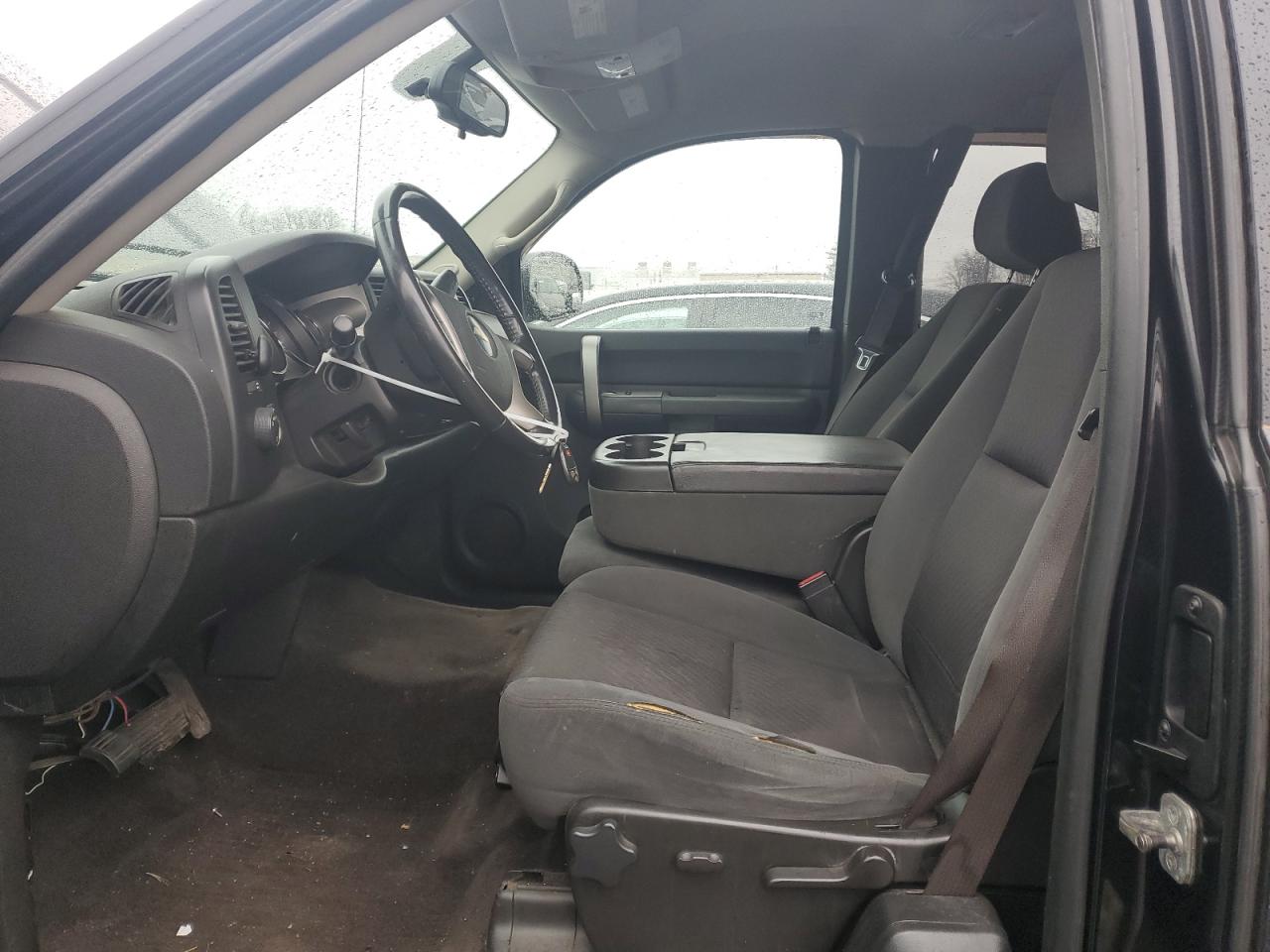 2009 Chevrolet Silverado - Image 7