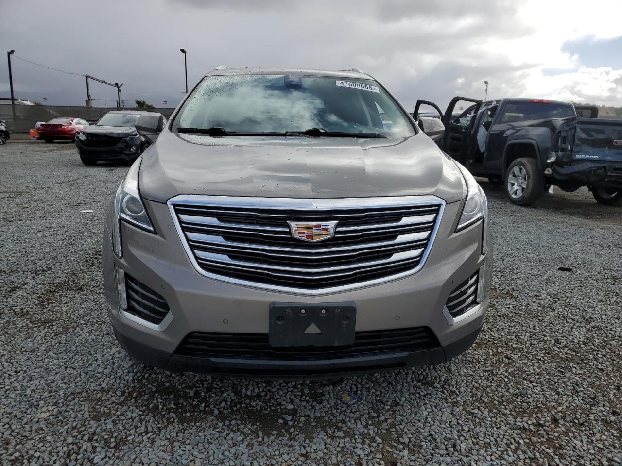 2018 Cadillac XT5 - Image 5