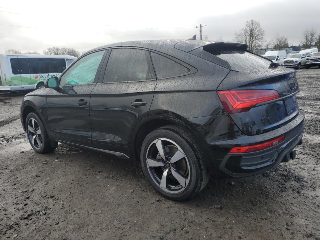 2023 Audi Q5 - Image 2