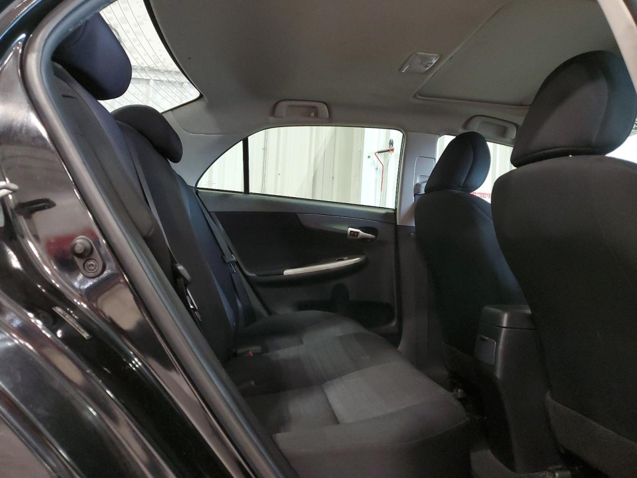 2010 Toyota Corolla - Image 11