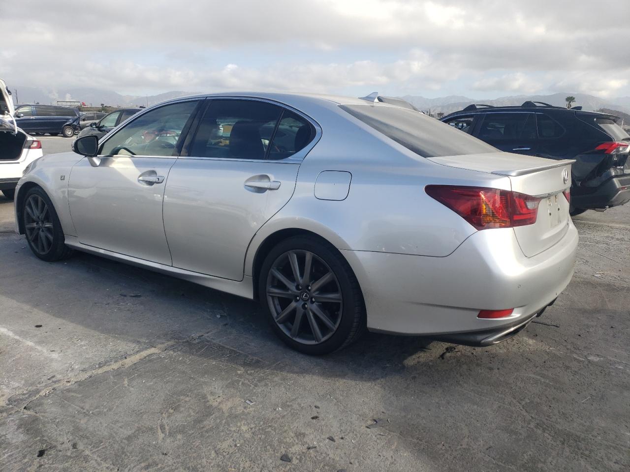 2014 Lexus GS - Image 2