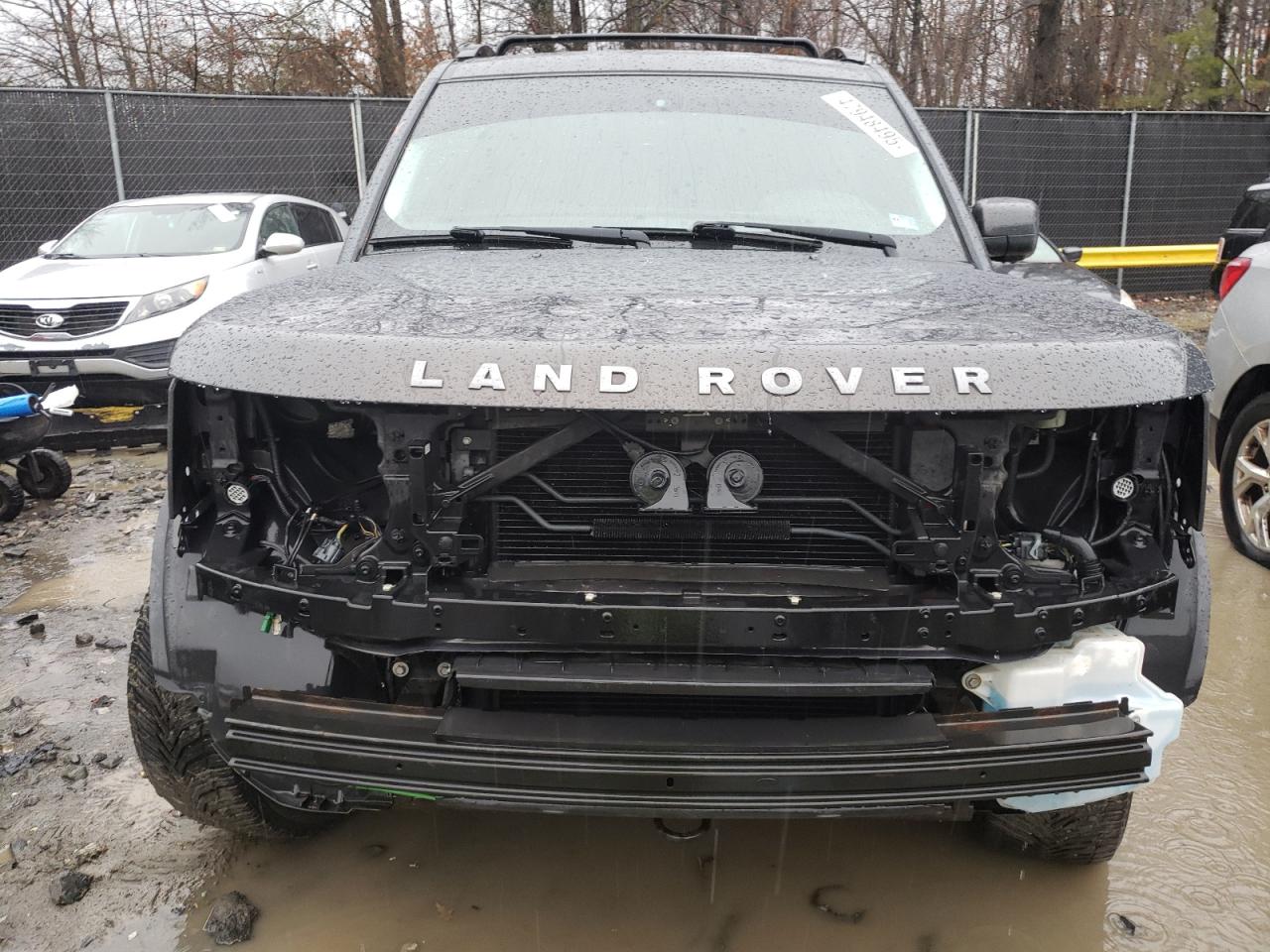 2013 Land Rover LR4 - Image 5
